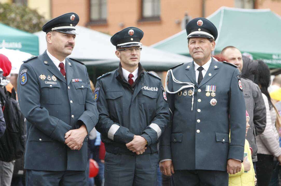 Uostamiestyje policininkai pakvietė švęsti kartu