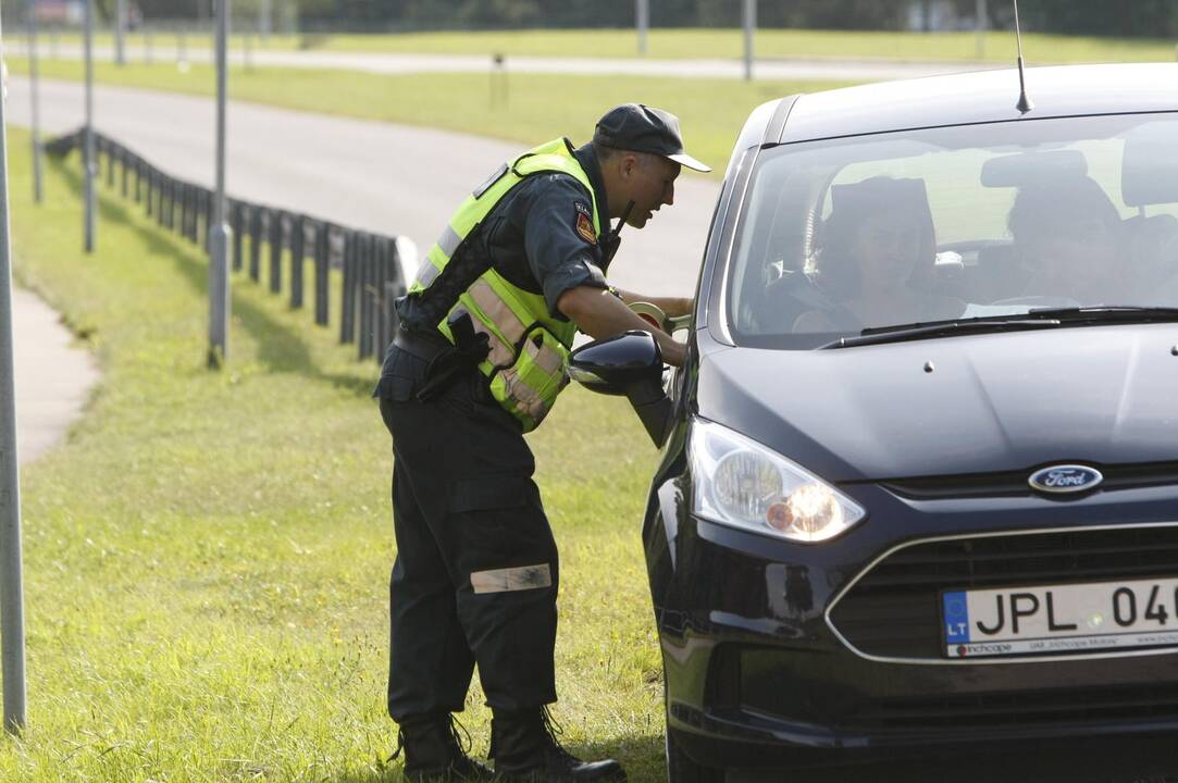 Policijos reidas Liepojos gatvėje