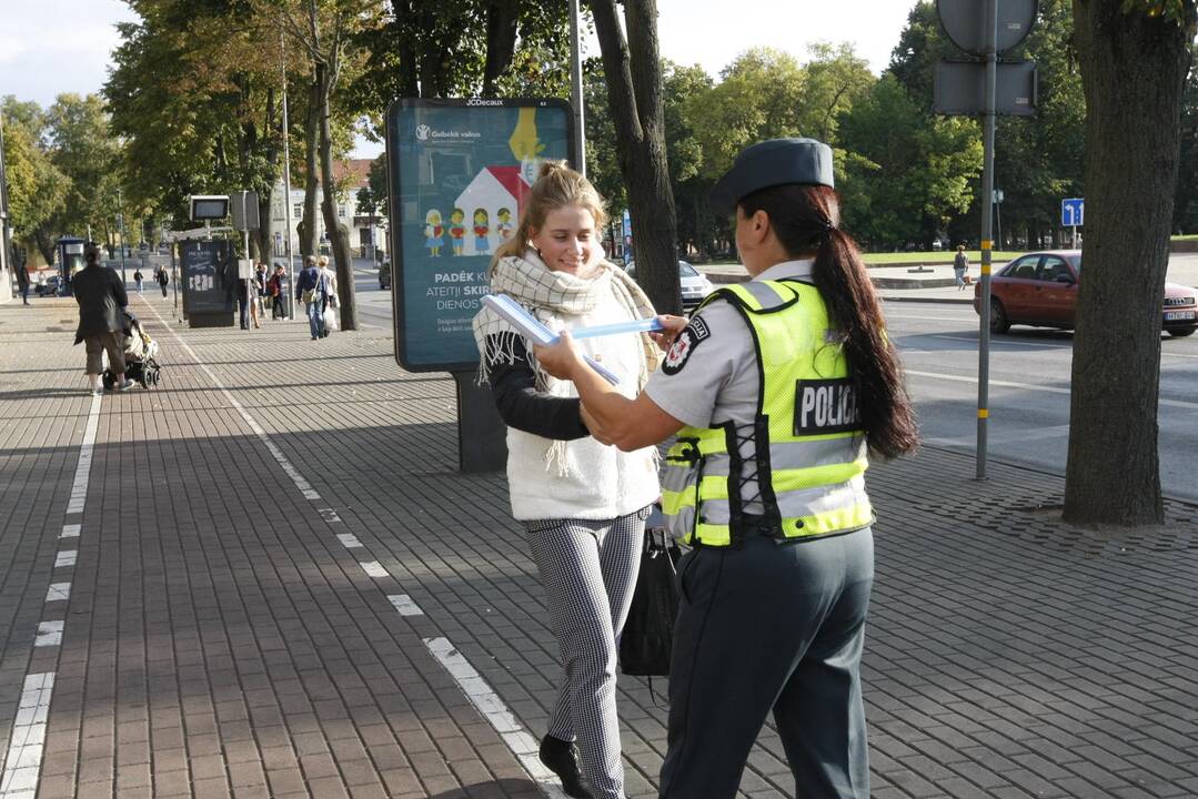 Atšvaitų dalinimas Klaipėdoje