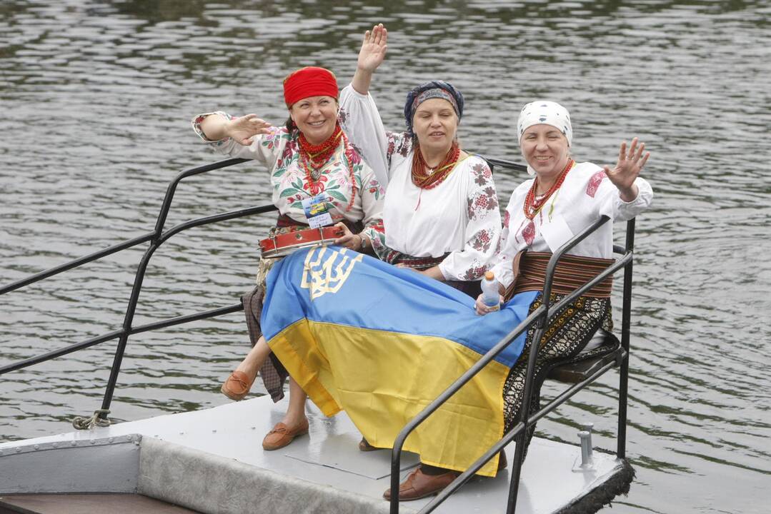 Tarptautinis folkloro festivalis "Parbėg laivelis 2016"