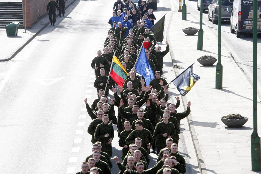NATO 15 metų