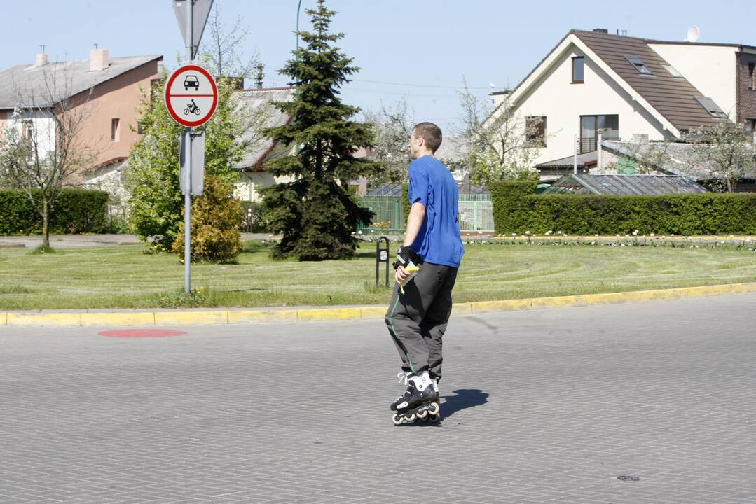 Klaipėdiečiai laiką leido paplūdimyje