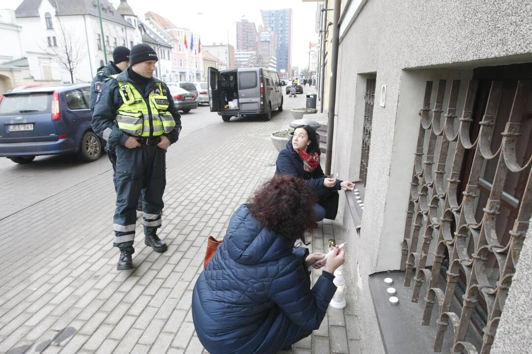 Gedulo ir vilties savaitgalis – žvakė už kiekvieną vaiką