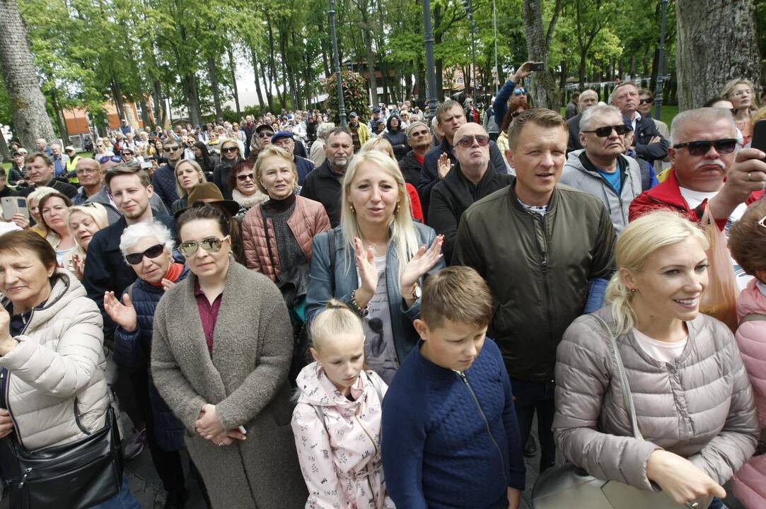 Stasio Povilaičio parašo atidengimas Palangoje