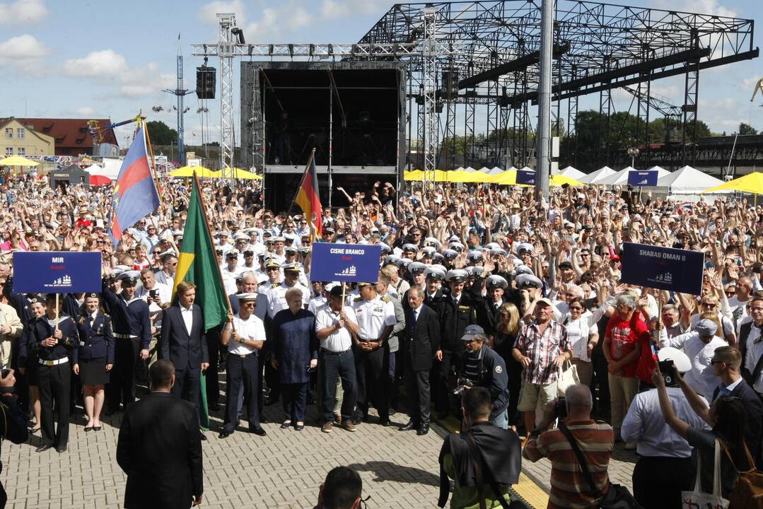 Jūros šventėje apsilankė D. Grybauskaitė