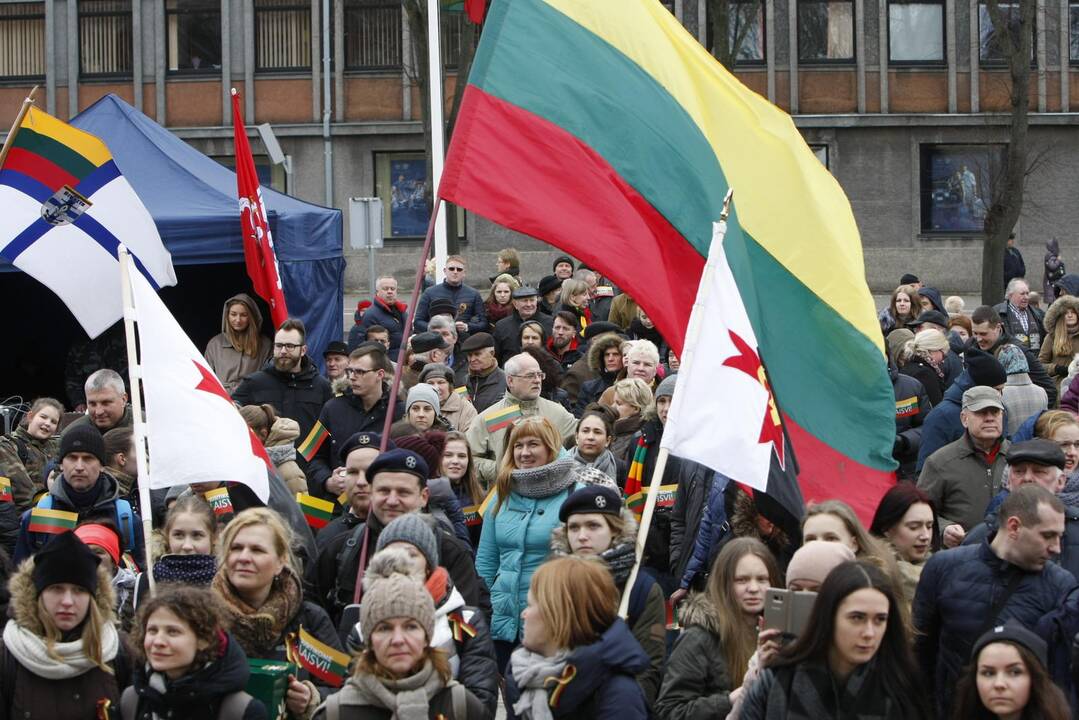 „Tautiška giesmė“ skambėjo įvairiomis kalbomis