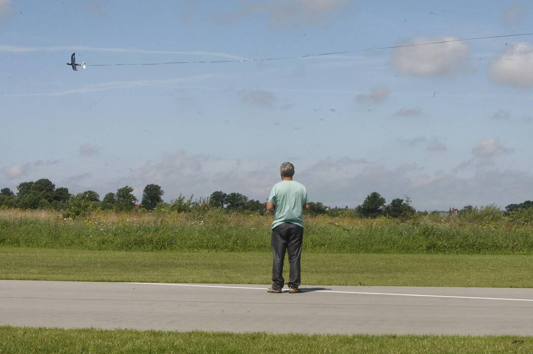 Aviamodelių varžybos Mickuose