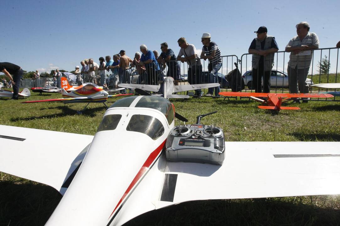 Aviamodelių varžybos Mickuose