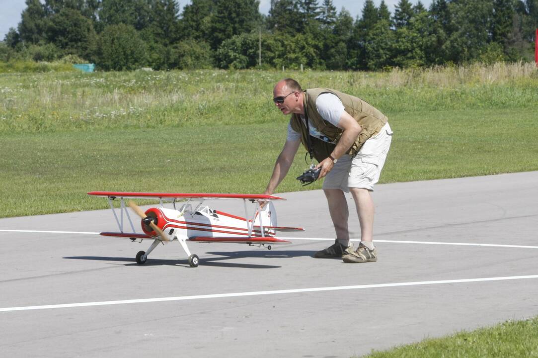 Aviamodelių varžybos Mickuose