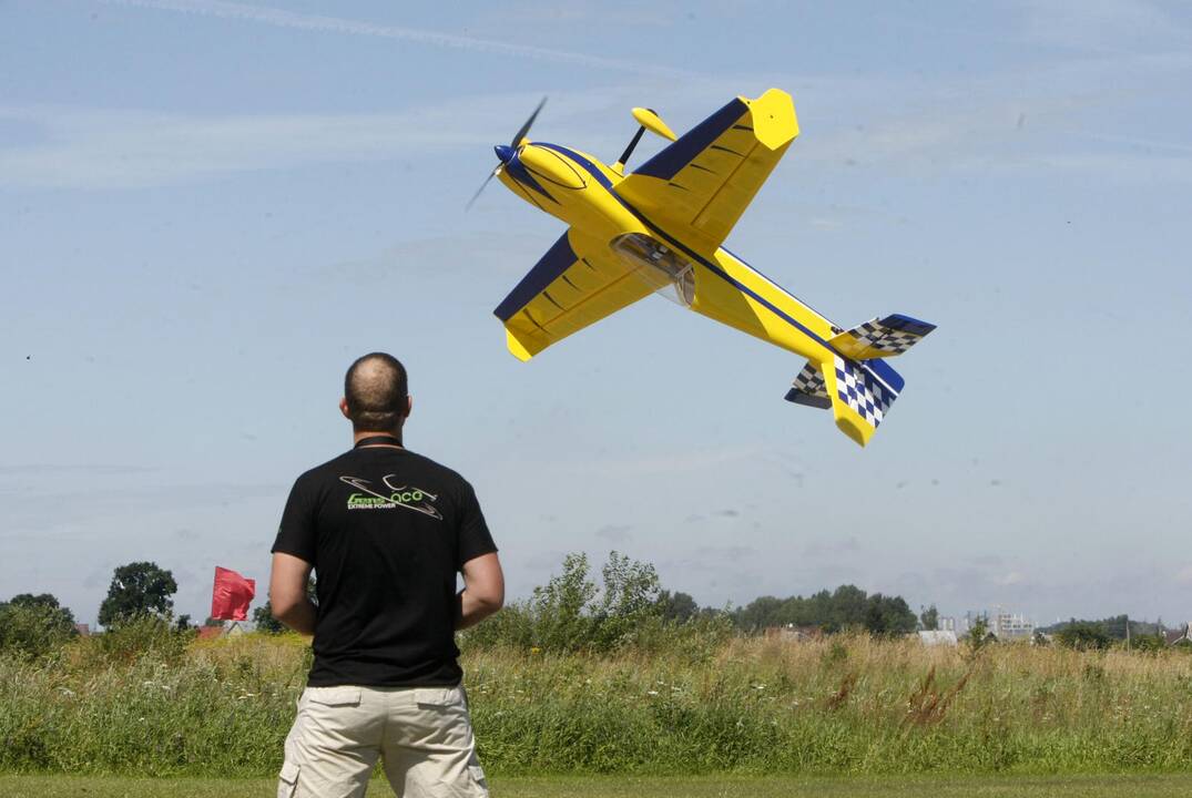 Aviamodelių varžybos Mickuose