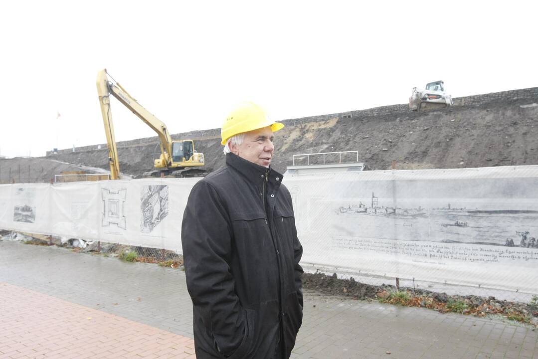 Baigiasi piliavietės rytinės kurtinos atstatymo darbai