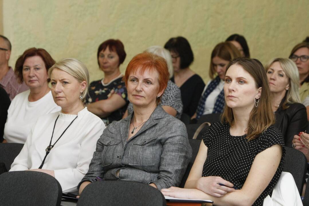 Respublikinė konferencija E.Galvanausko profesinio mokymo centre