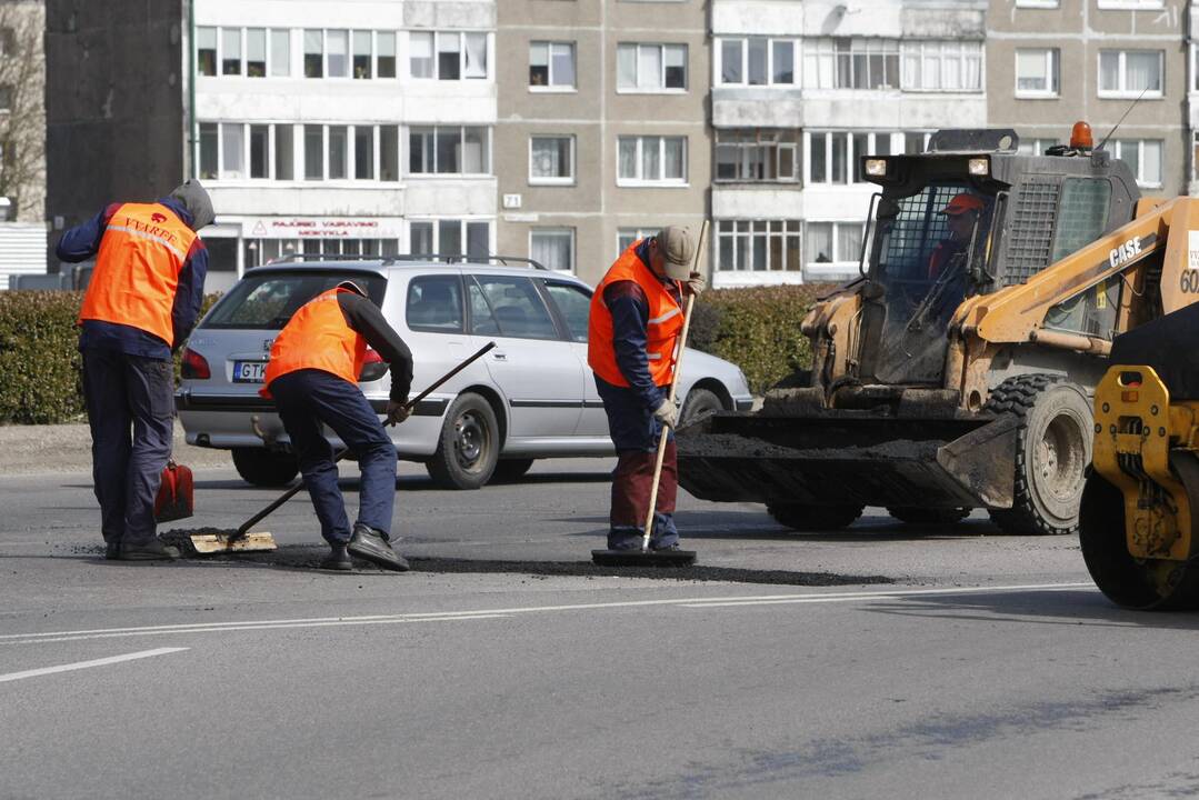 Kelininkai uostamiestyje trikdė eismą