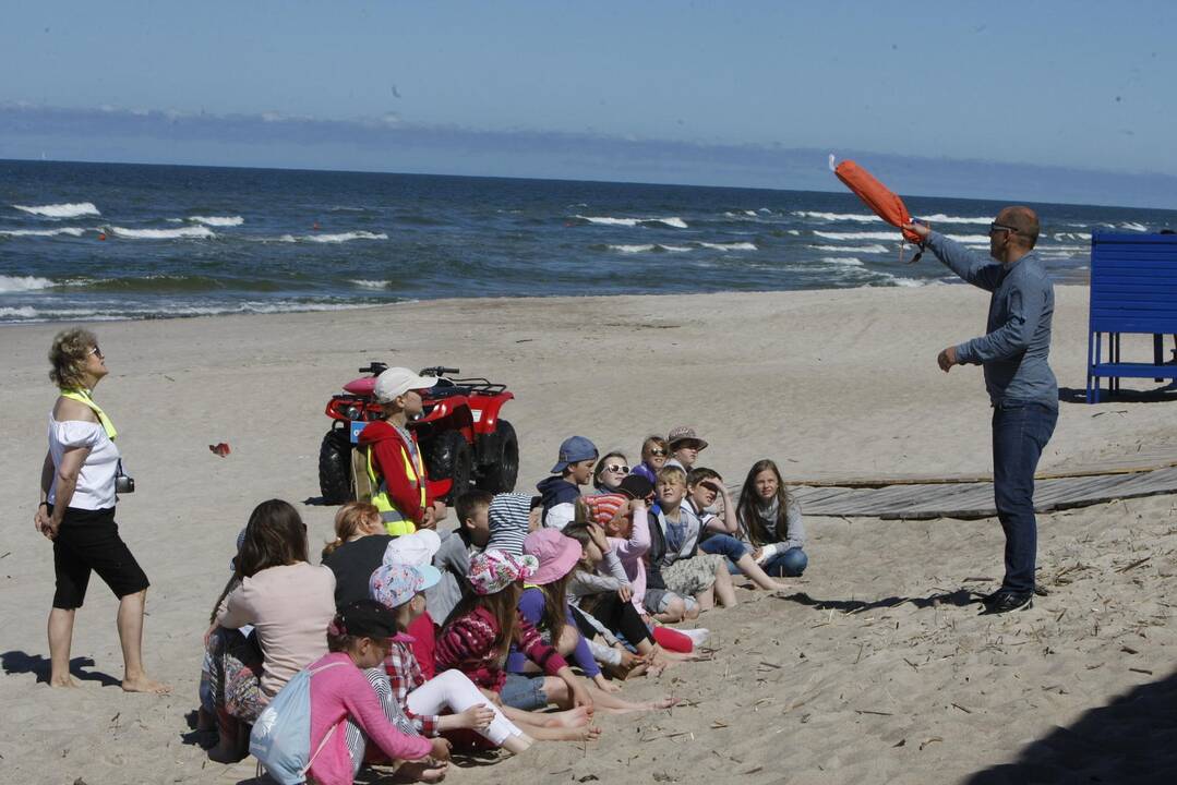 Vaikams – saugaus elgesio prie jūros pamoka