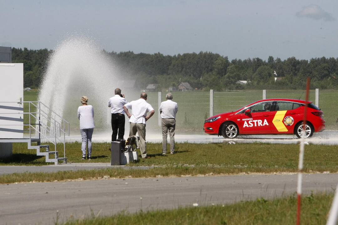 Autodrome - pajūrio verslininkų viražai