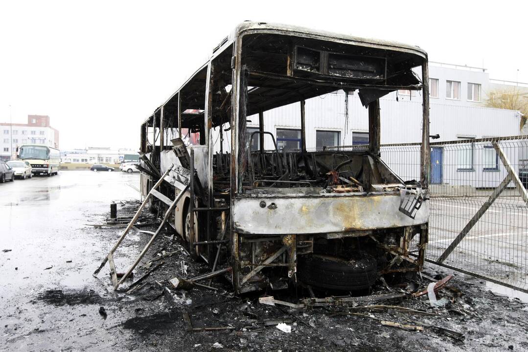 Klaipėdoje sudegė autobusas