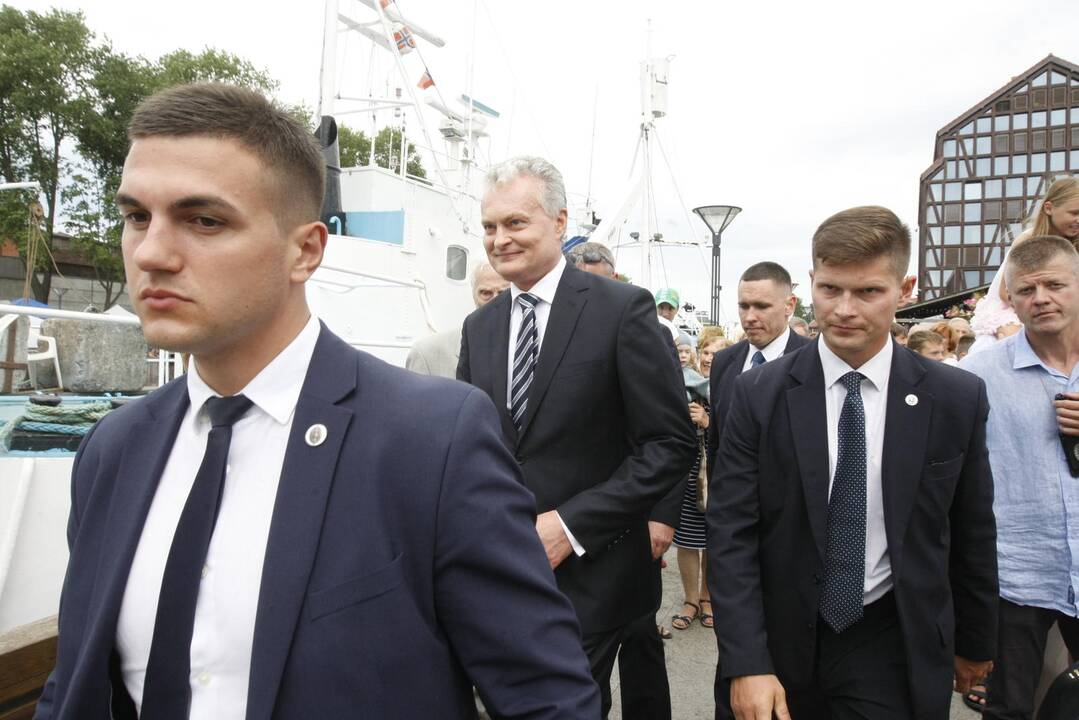 Jūros šventės metu prezidentui G. Nausėdai – klaipėdiečio akibrokštas