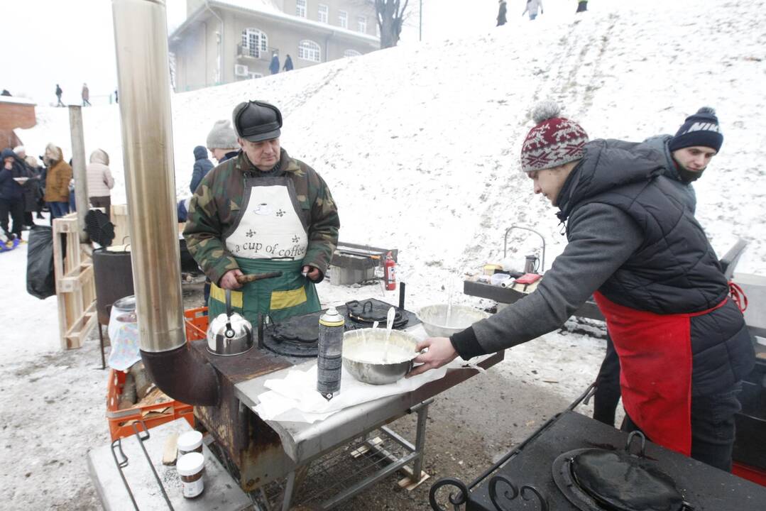 Klaipėdiečiai nenusižengė tradicijoms: per Užgavėnes išdykavo ir sudegino Morę