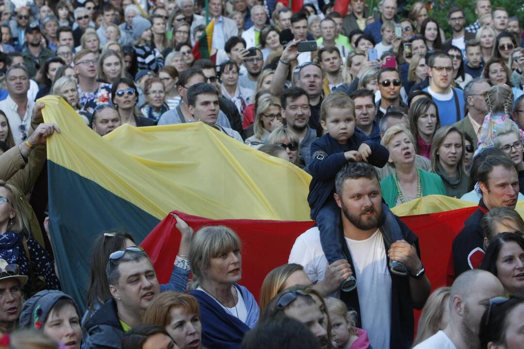 Klaipėdą drebino „Tautiška giesmė“