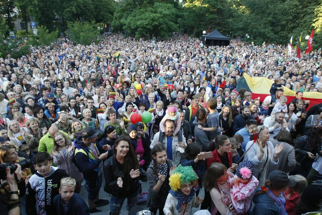 Klaipėdą drebino „Tautiška giesmė“