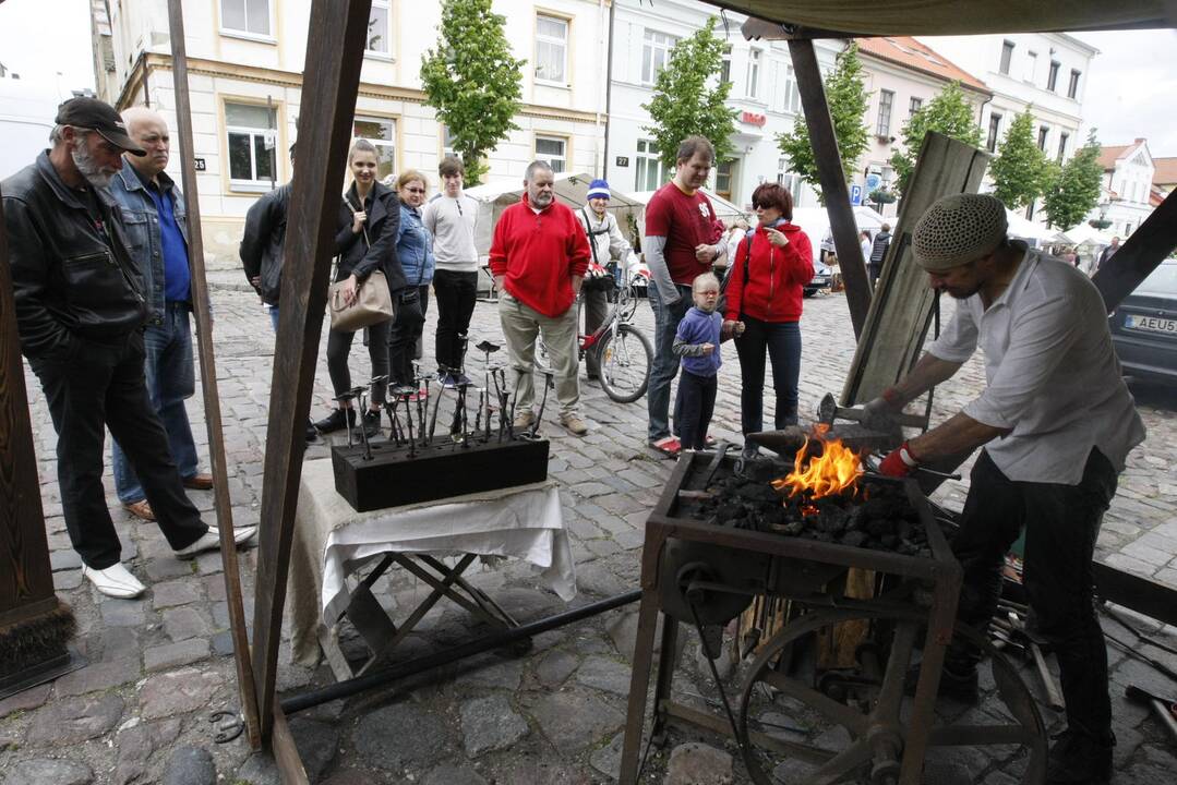 Joninių jomarkas