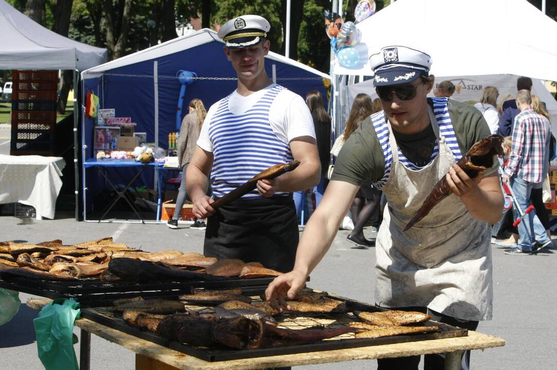 Kretingoje šurmuliuoja Kretingos miesto šventė, vyksta Šv.Antano atlaidai