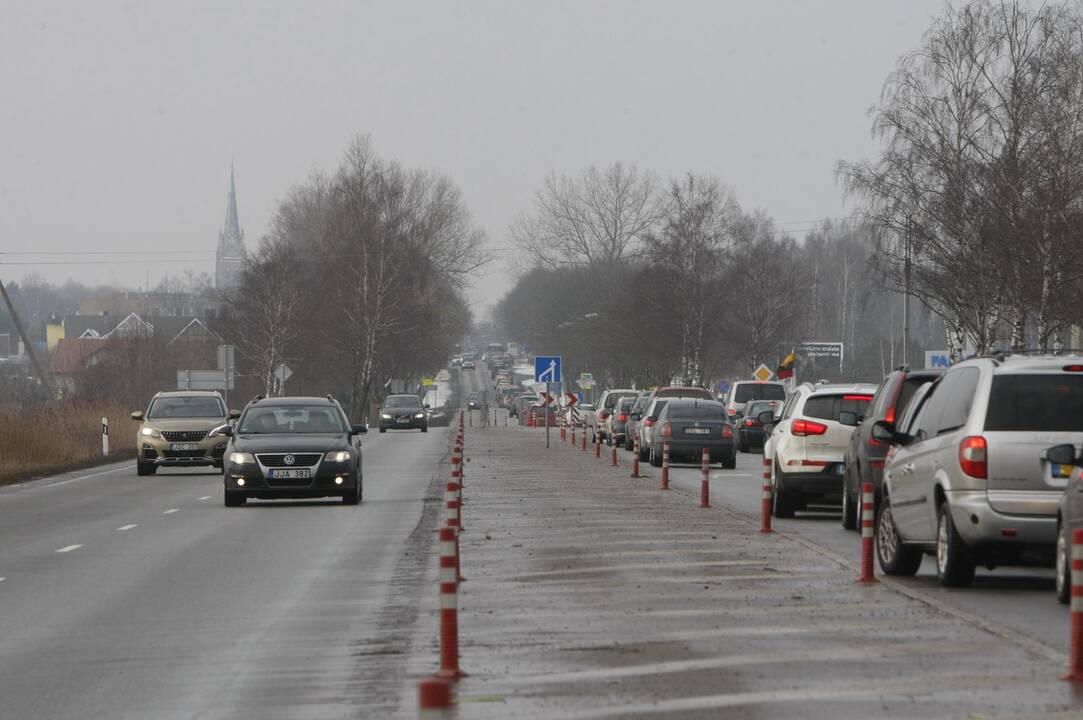 Automobilių eilės į Palangą