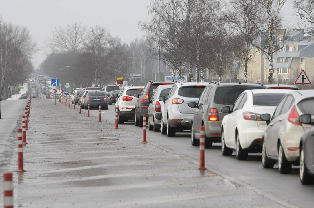 Automobilių eilės į Palangą