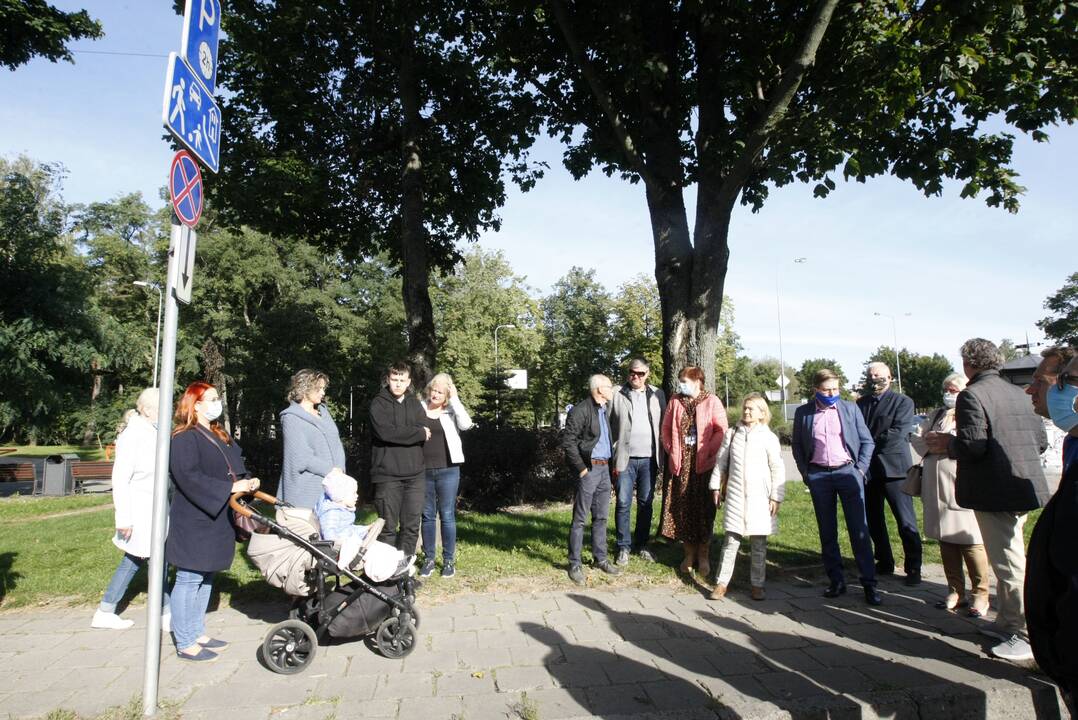 Įpykę klaipėdiečiai susitiko su savivaldybės atstovais: parko kaimynystė vargina?