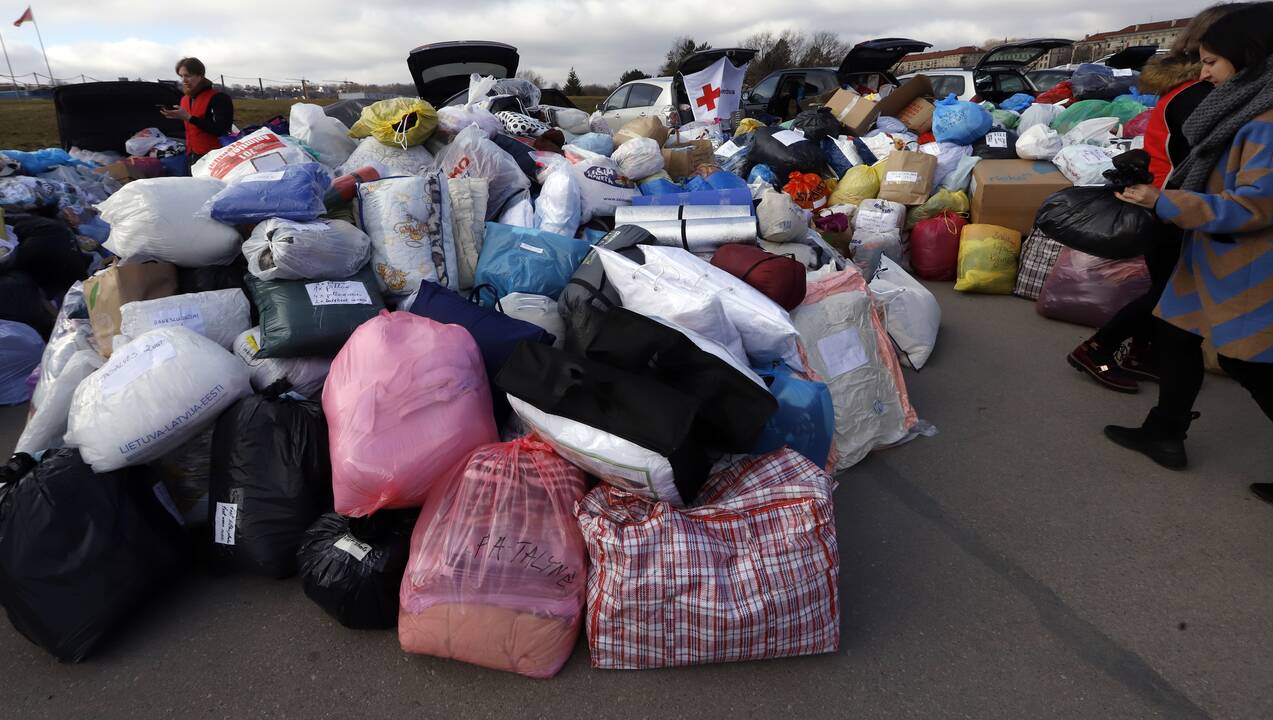 Kauniečiai siunčia humanitarinę pagalbą