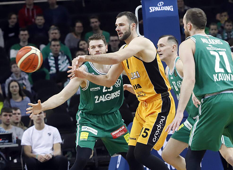 KMT ketvirtfinalis: Žalgiris - Šiauliai 105 : 66