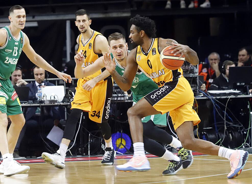 KMT ketvirtfinalis: Žalgiris - Šiauliai 105 : 66