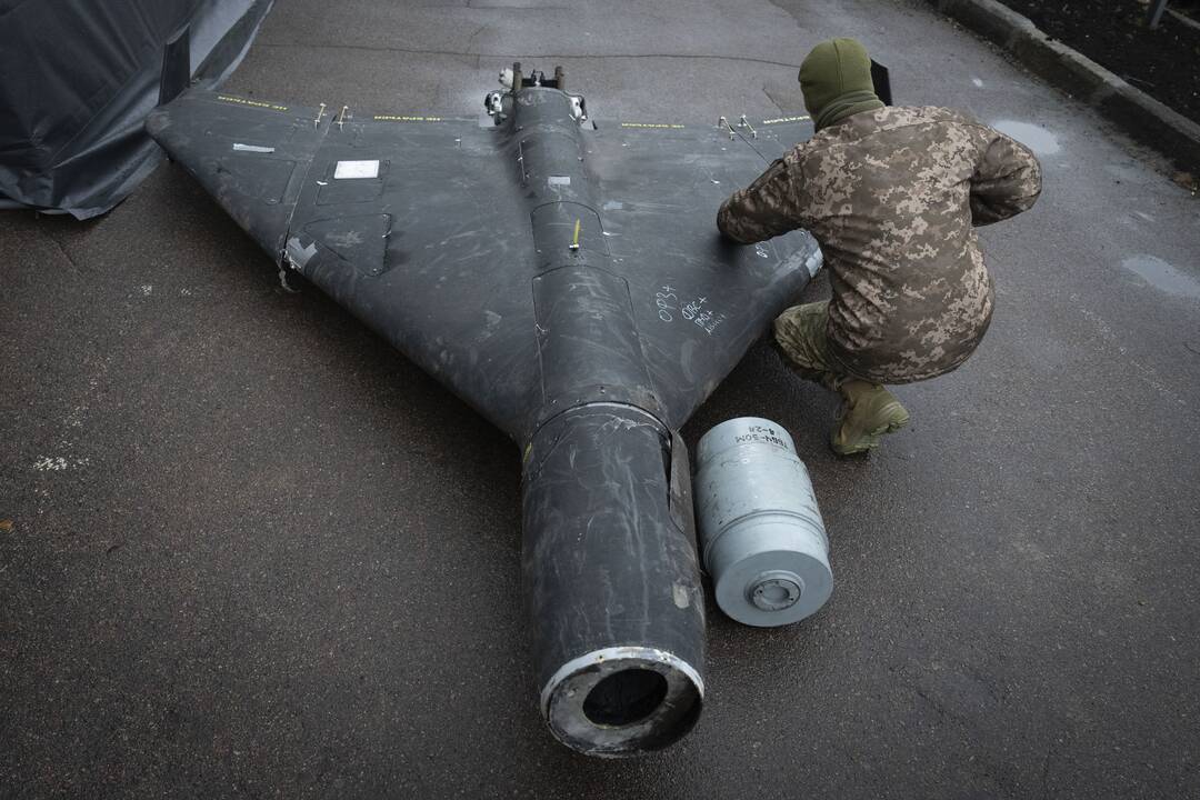 Ukrainos žvalgyba: Rusija „Shahed“ dronuose amerikietiškus komponentus keičia kiniškais