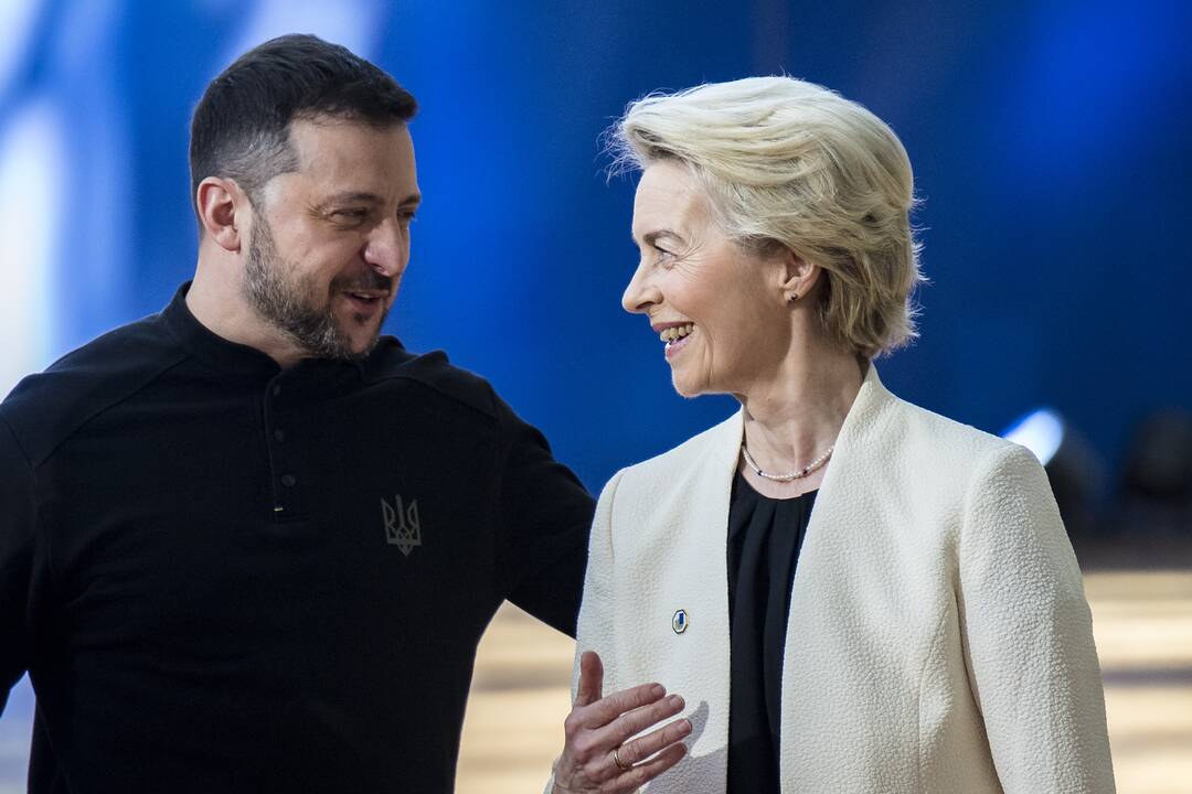 Zelenskis Briuselyje: Europos parama Ukrainai rodo, kad ji nėra viena