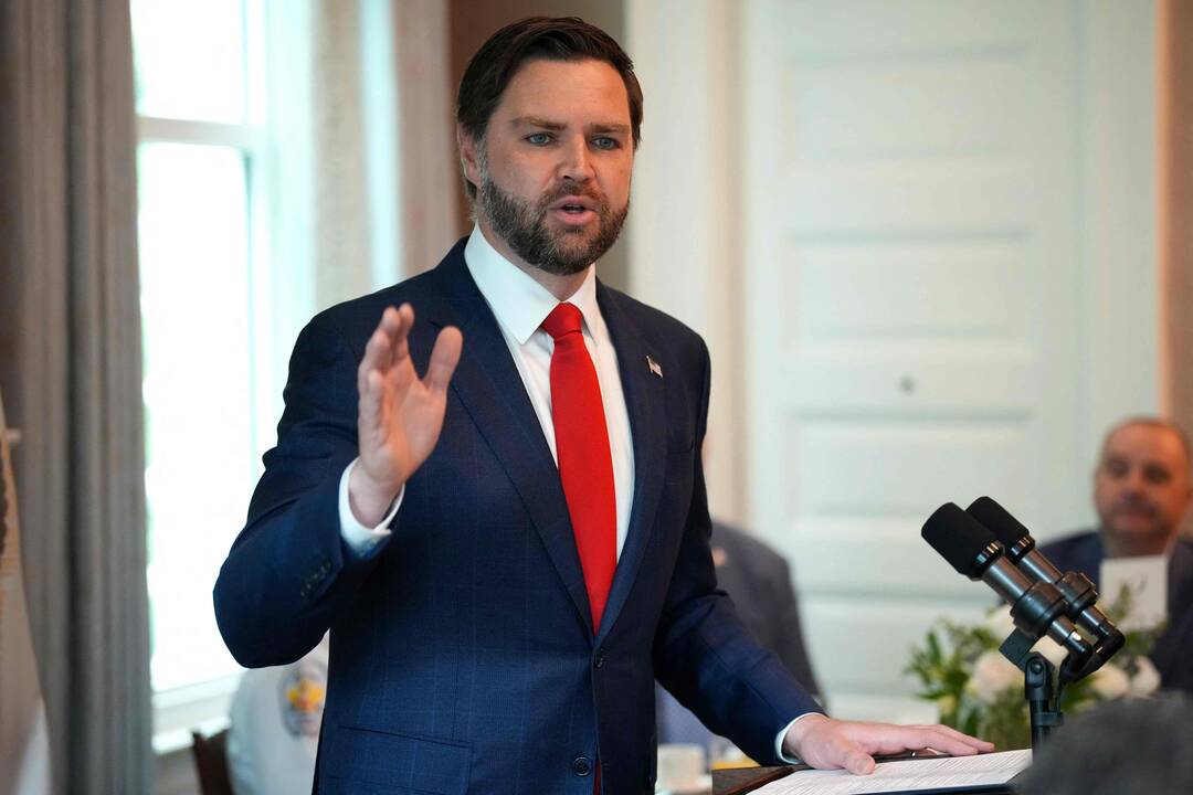 Leono XIV inauguracinėse mišiose JAV atstovaus viceprezidentas Vance'as