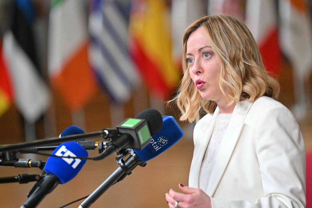Italija siūlo išplėsti NATO penktojo straipsnio apsaugą Ukrainai
