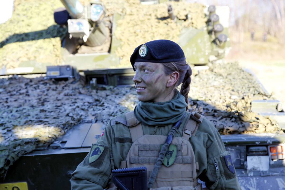 Norvegija siunčia naikintuvus ir karius saugoti Lenkijos oro uostą Ukrainos pasienyje