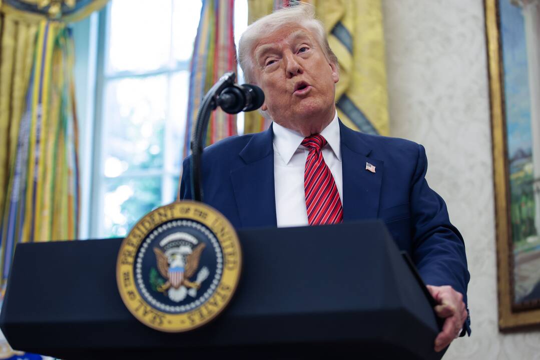 Rusija ir Kinija pasmerkė Trumpo planus dėl oro gynybos sistemos „Geležinis kupolas“