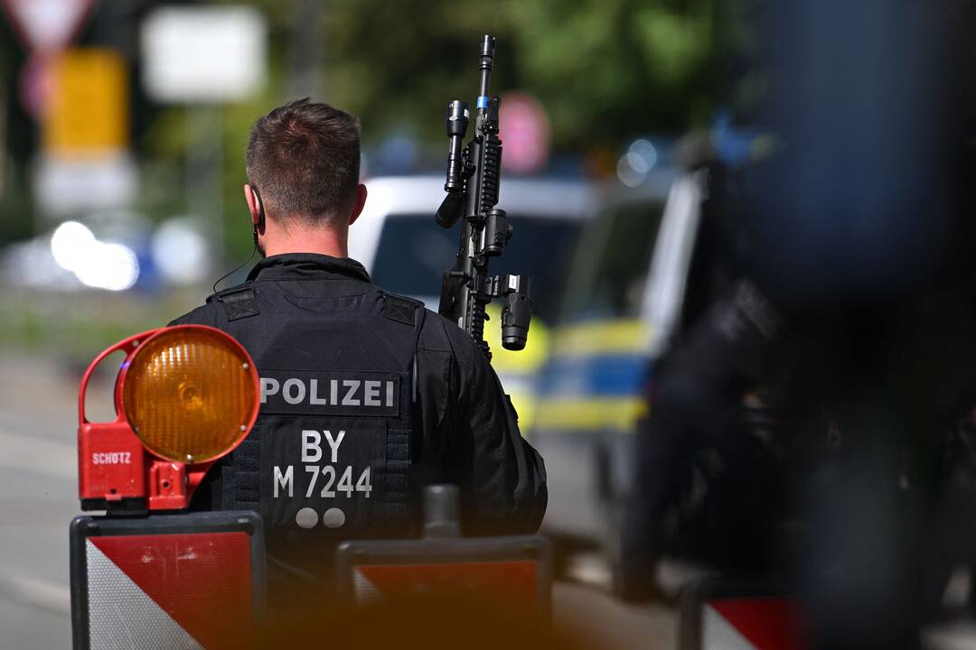 Vokietijos policija nukovė šaulį prie Izraelio konsulato