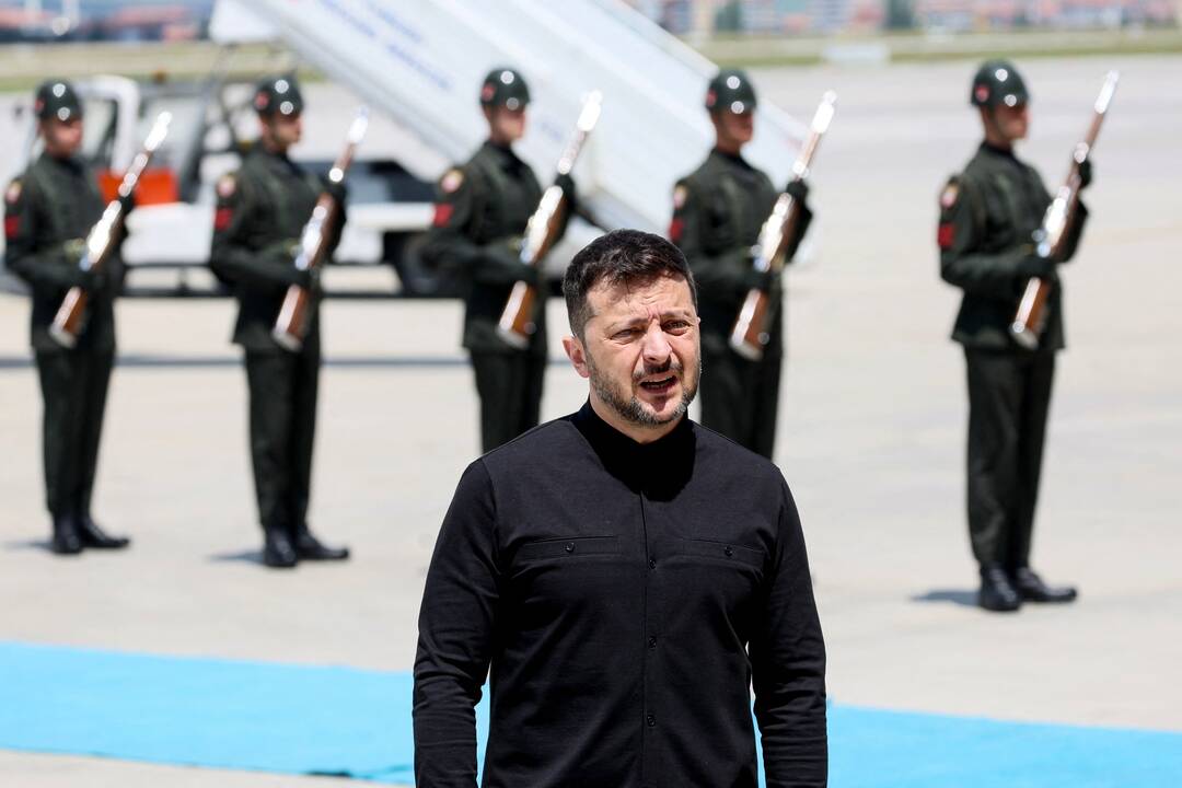 Zelenskis atvyko į Stambulą, Rusijos delegaciją pavadino butaforine