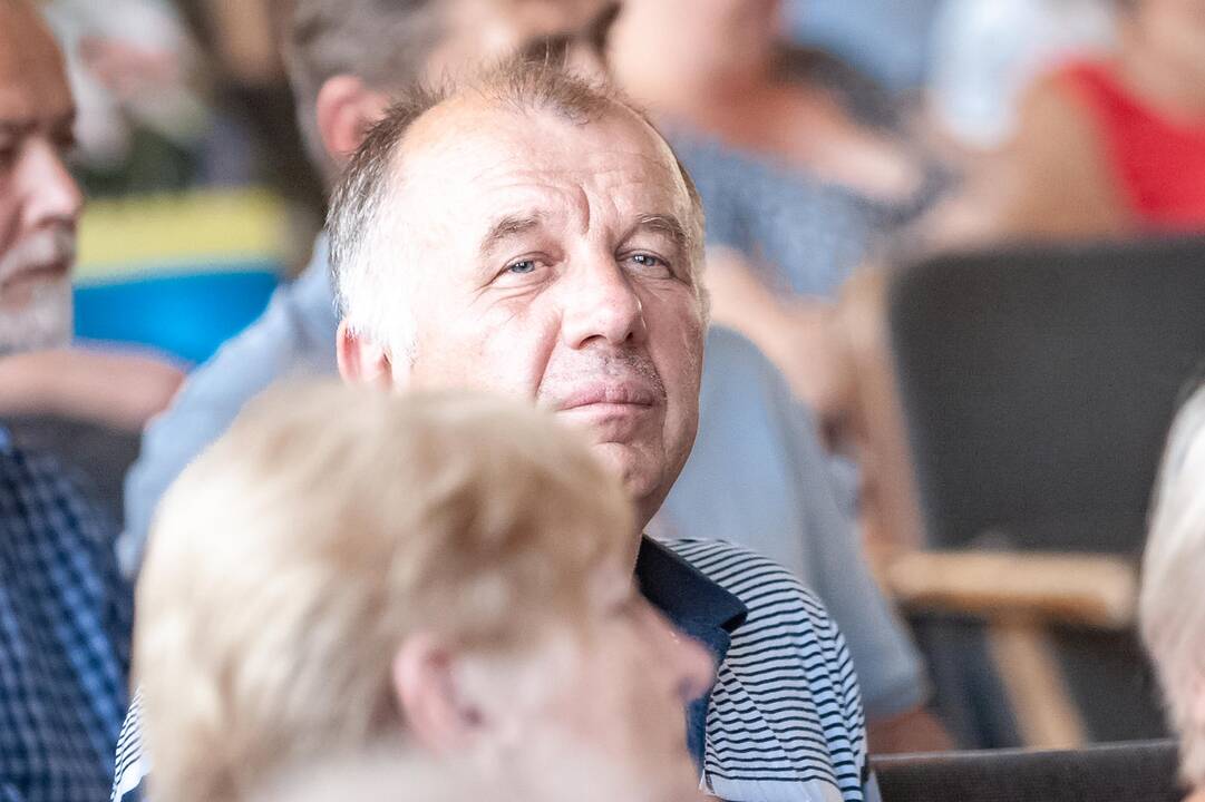 Susirinkimas dėl Kauno šiukšlių deginimo jėgainės