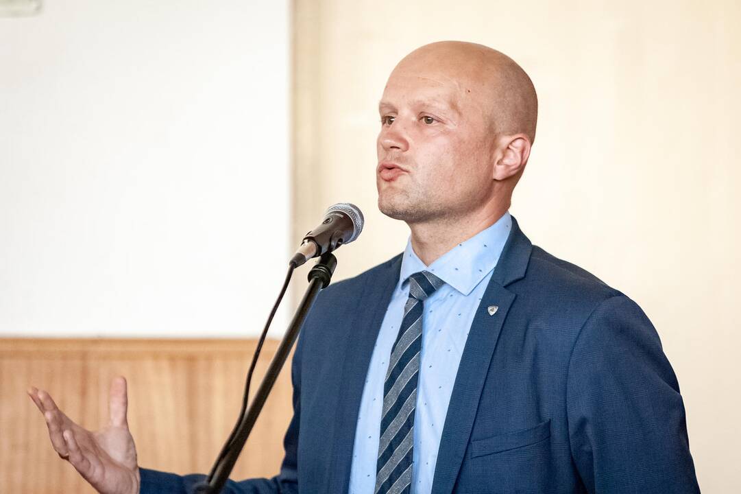 Susirinkimas dėl Kauno šiukšlių deginimo jėgainės
