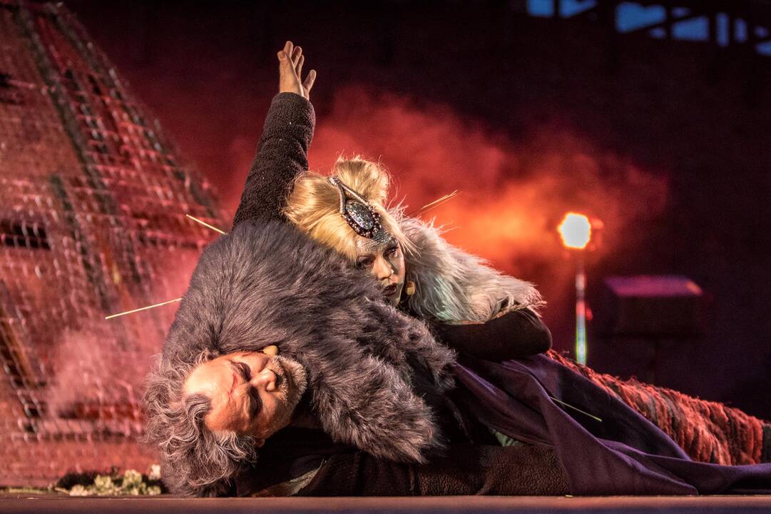 Muzikinė-dokumentinė drama "Lietuva - Valstybė"