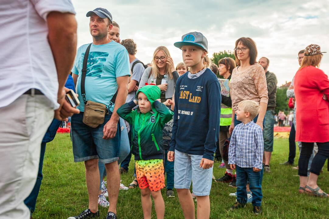 100 oro balionų fiesta „Su laisvės vėju“