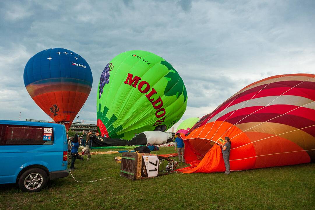 100 oro balionų fiesta „Su laisvės vėju“
