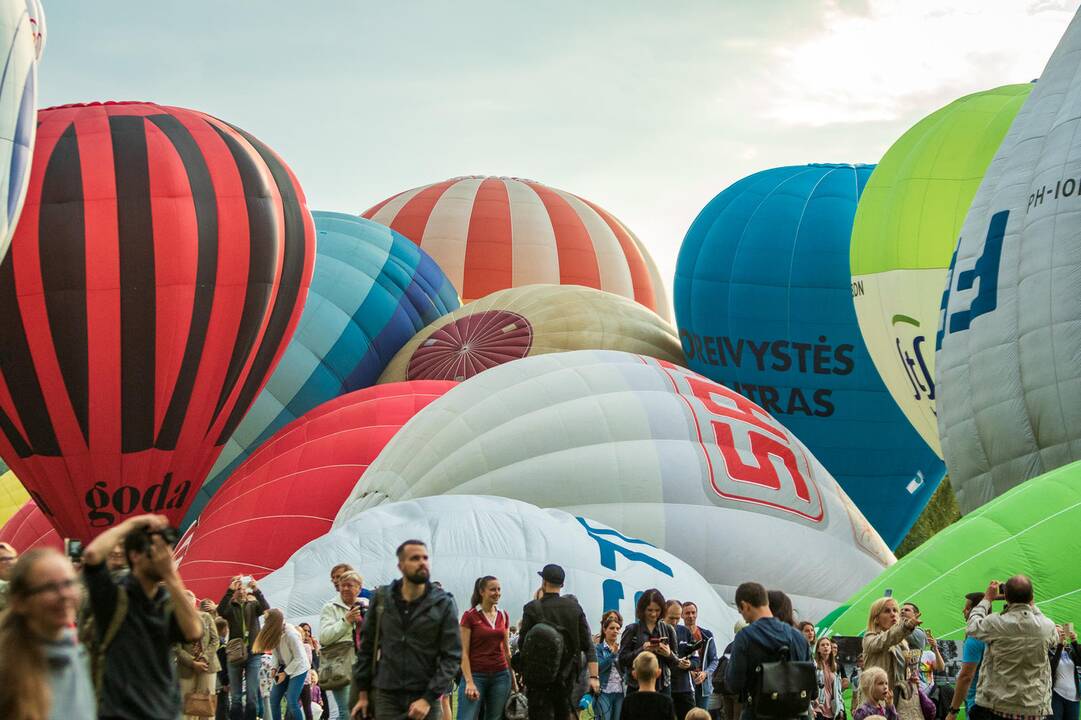 100 oro balionų fiesta „Su laisvės vėju“