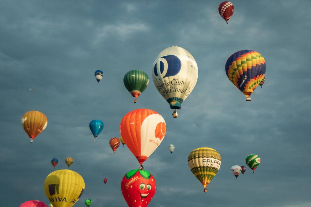 100 oro balionų fiesta „Su laisvės vėju“