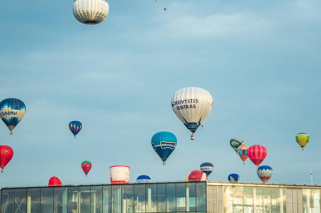 100 oro balionų fiesta „Su laisvės vėju“