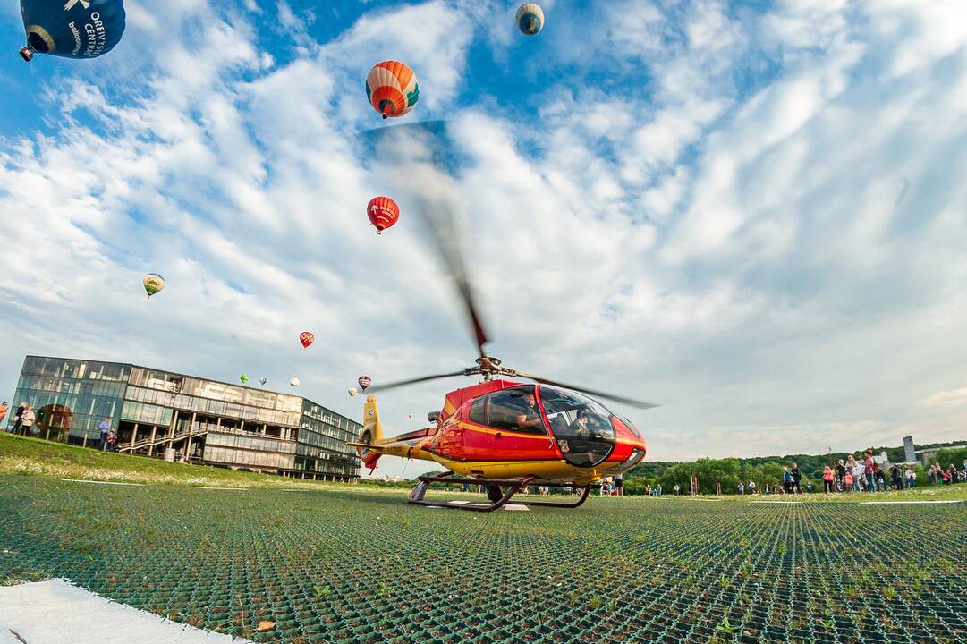 100 oro balionų fiesta „Su laisvės vėju“