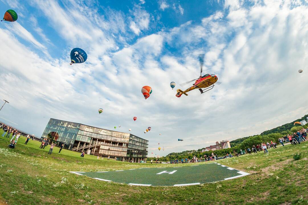 100 oro balionų fiesta „Su laisvės vėju“